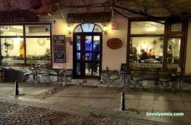 Mor Salkım Meyhanesi