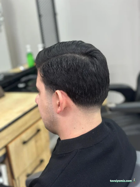 Murat Mutlu Erkek Kuaförü