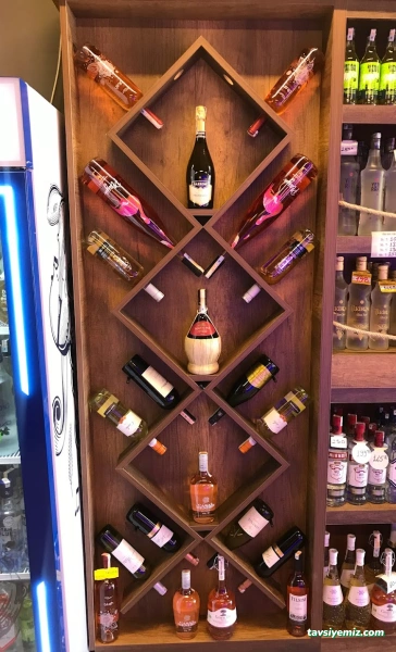 Myth Meze Tekel Gross