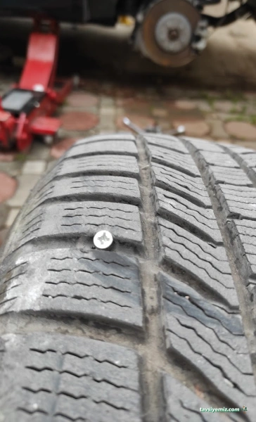 Nadir Nöbetçi Lastikçi Yol Yardım