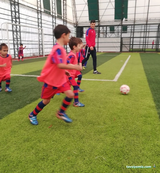 Niğde Anadolu Fk Futbol Okulları