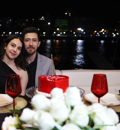 Niloş Yat Kiralama | Mersin Evlilik Teklifi | Mersin Yat İşletmesi