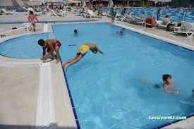 Nilüfer Belediyesi Konak Olimpik Yüzme Havuzu