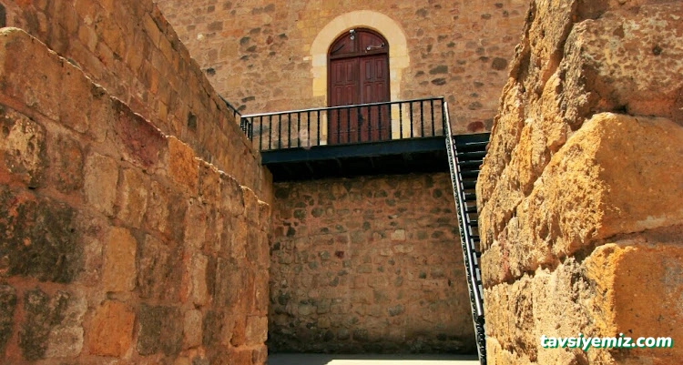 Öğretmenler Parkı Çay Bahçesi