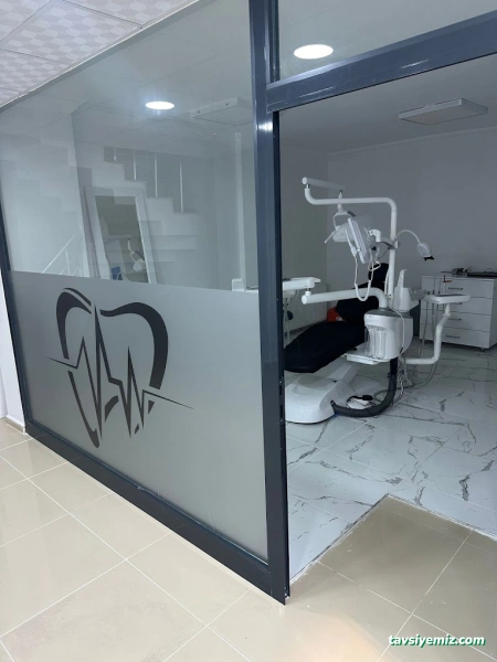 Okan Ok Diş Kliniği -Ardahan Diş Hekimi- Ardahan Diş Doktoru