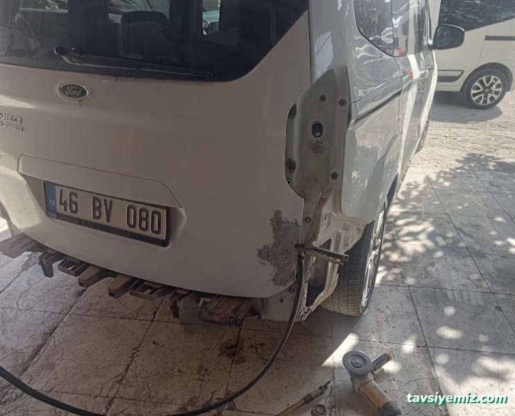 Ömür Otomotiv Kaporta Ve Boya