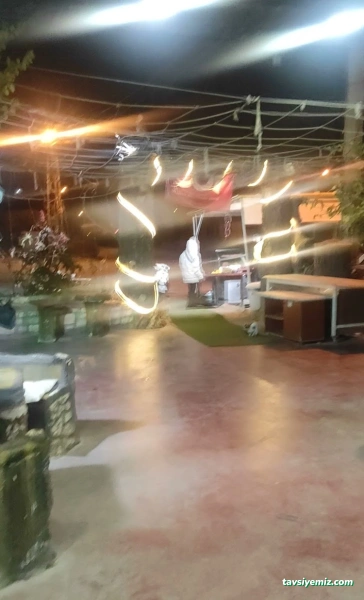 Öncü Şırdan & Midye Kuyu Kokoreç