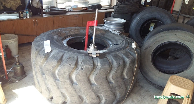 Öz-Şah Oto Lastık 7/24 Yol Yardım