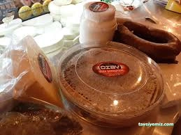 Özay Şarküteri Yöresel Ürünler