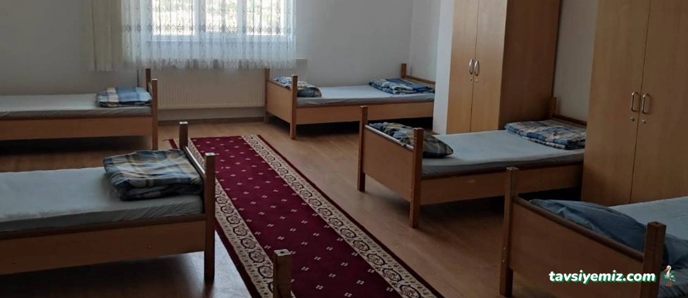 Özel Akpınar H.asım Ve H.hadice Karaer Erkek Yurdu