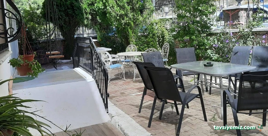 Özel Bornova Villa Yükseköğretim Kız Öğrenci Yurdu