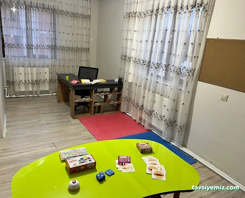 Özel İpek Özel Eğitim Ve Rehabilitasyon Merkezi