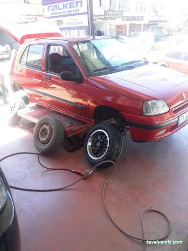 Özen Rotbalans Falken