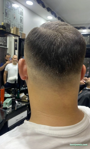 Özgür Erkek Kuaförü