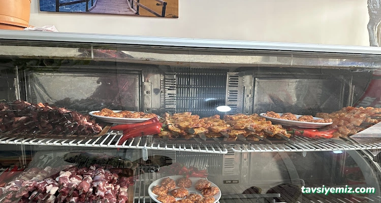 Özgür Kebap Salonu