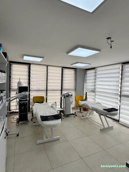 Özlem Kılıç Beauty Center