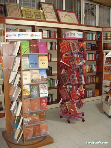 Özlem Kitap Ve Kırtasiye