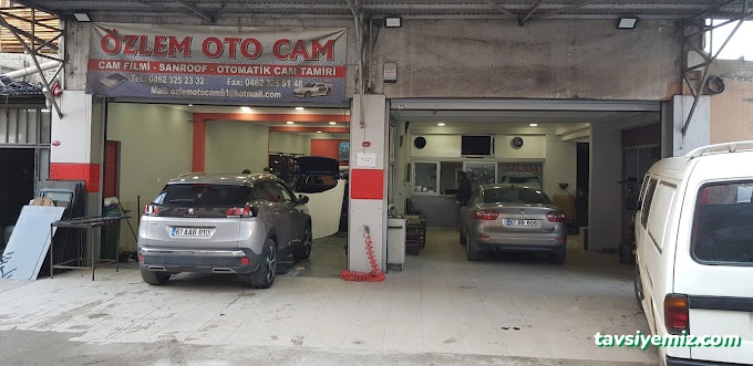 Özlem Oto Cam | Her Türlü Cam Değişimi Yapılır