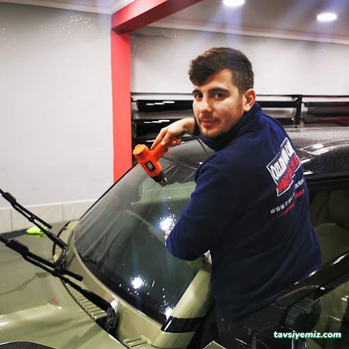 Özlem Oto Cam | Her Türlü Cam Değişimi Yapılır