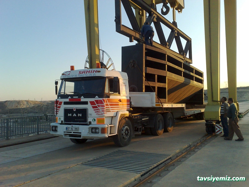 Özşahin Ağır Nakliyat