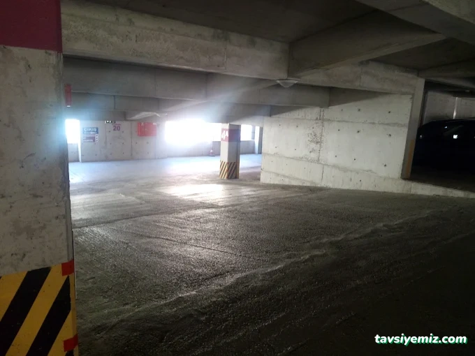 Petkon Katlı Otopark