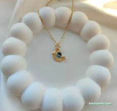 Pia Hediyelik,Piercing