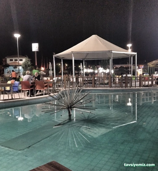 Piri Reis Aile Çay Bahçesi