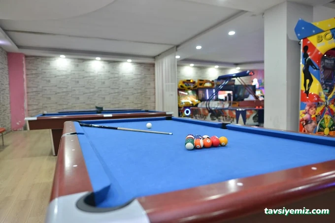 Play City Bowling & Oyun Salonu
