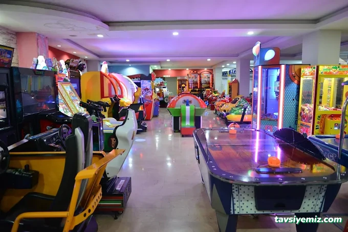 Play City Bowling & Oyun Salonu