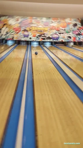 Rainbow Bowling