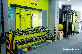 Reform Fitness Center