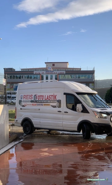 Reis Oto Lastik Yol Yardım 7/24