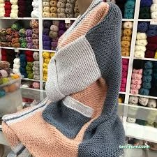 Rengarenk Yün Ve Kumaş Evi