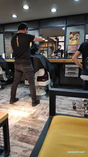 Rönesans Erkek Kuaförü