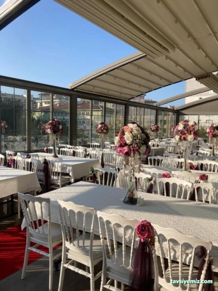 Royal Kına Ve Nişan Salonu