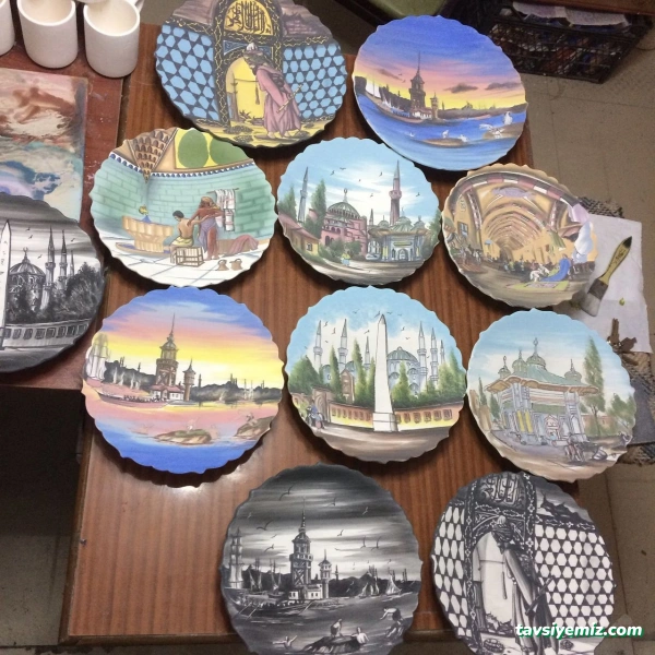 Ruby Ceramics & Gift Shop