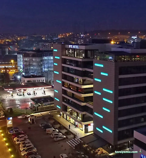 Rys Hotel & Restaurant