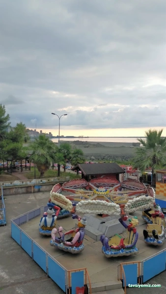 Şafak Lunapark