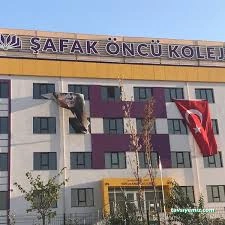 Şafak Öncü Koleji