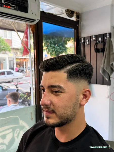 Salon Çaslakas Erkek Kuaförü