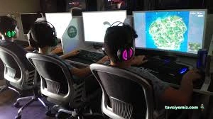 Sarmaşık İnternet Kafe..