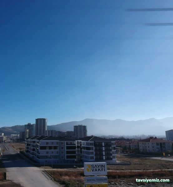 Sayın Vakfı Sosyal Tesisi - Afyon Halı Saha - Afyon Fenerbahçe Spor Okulları