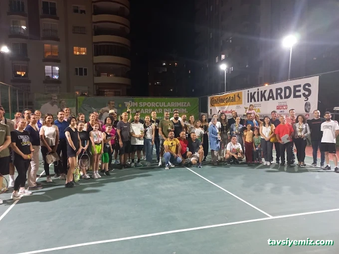 Şehit Anaları Tenis Kortu