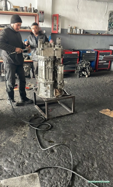 Sermer Otomotiv Tır Kamyon Tamirhanesi