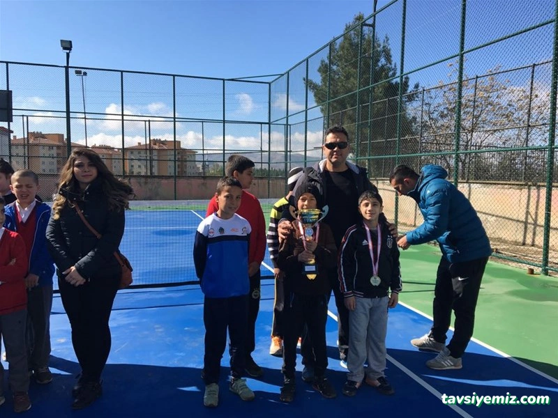 Siirt Gençlik Tenis