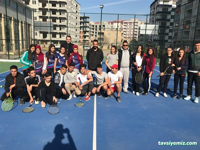 Siirt Gençlik Tenis