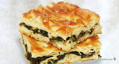 Sini Ev Böreği - Baklava