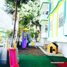 Şirinler Kreş Gündüz Bakımevi
