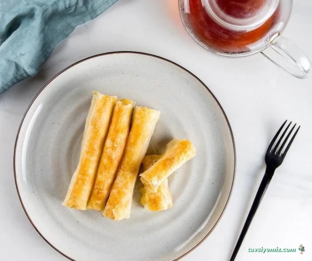 Sirnica Boşnak Böreği