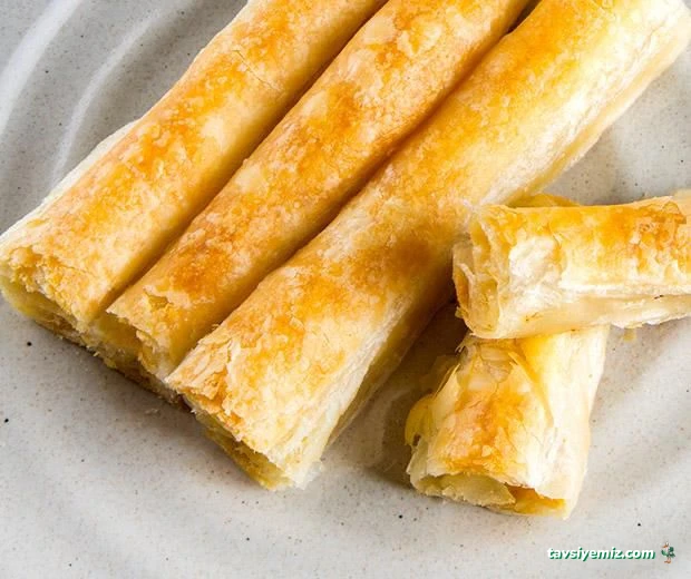 Sirnica Boşnak Böreği